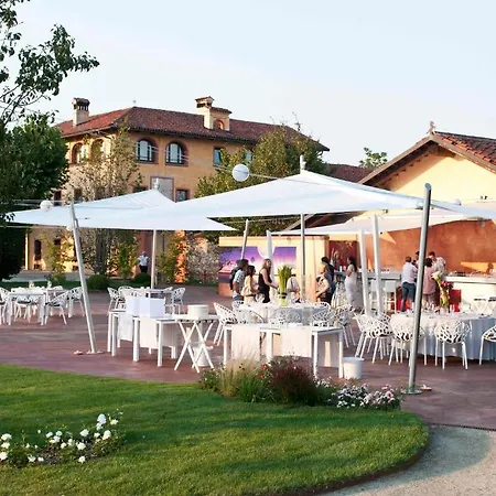 Tenuta La Cascinetta 4* Buriasco